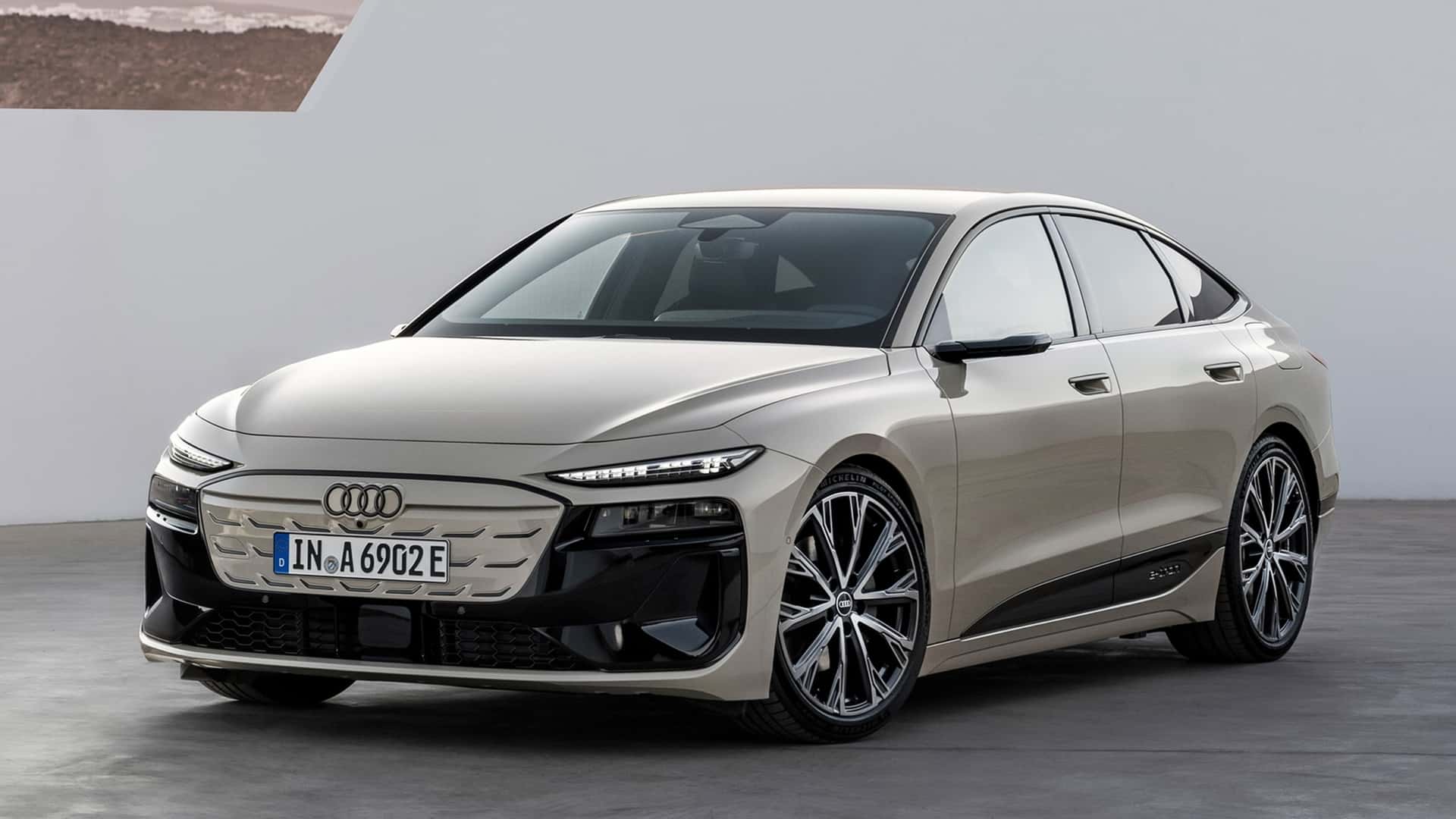 Ra mắt Audi A6 e-tron 2025, sedan thuần điện có tầm vận hành tới 750km - 10