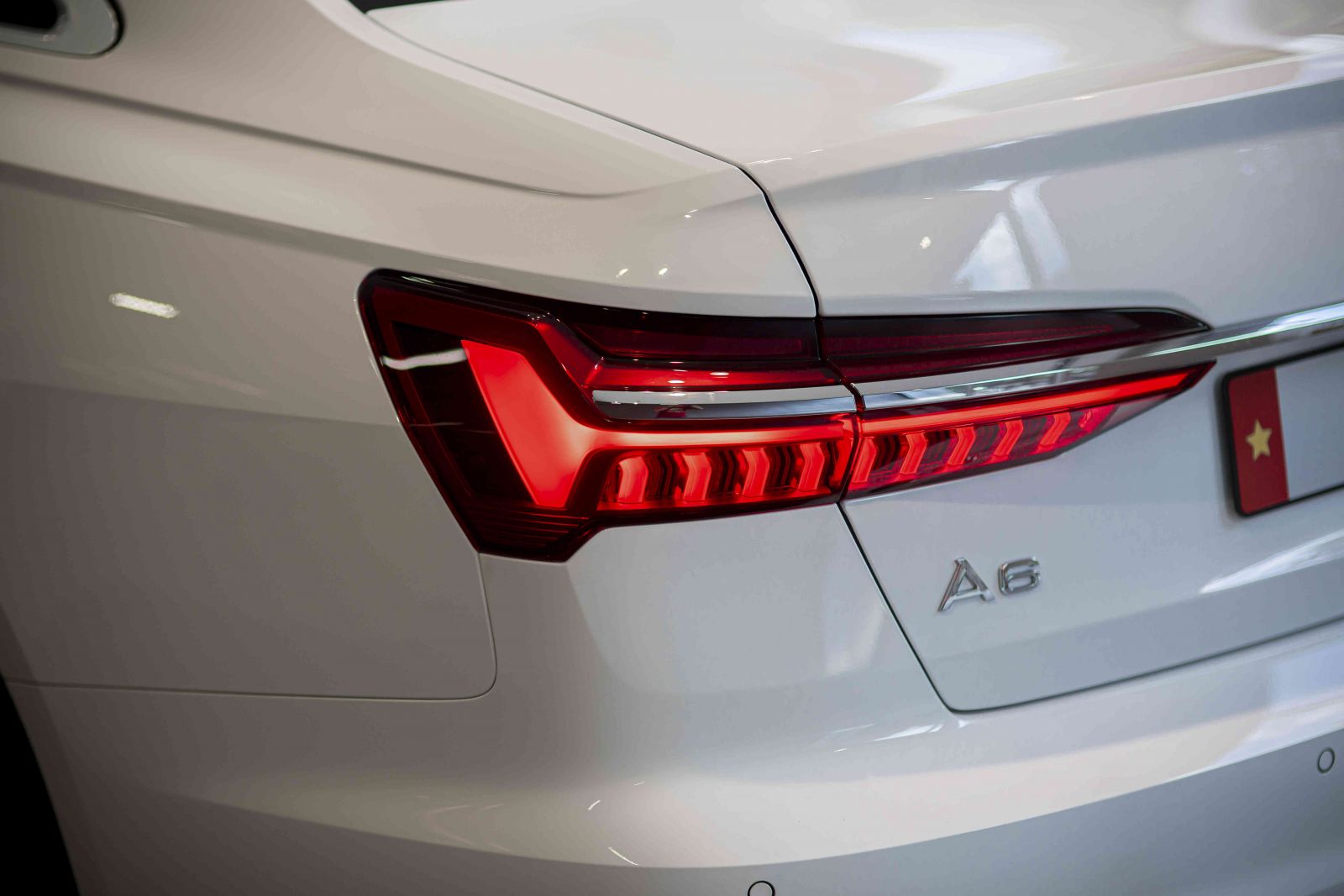 Cụm đèn hậu mới trên Audi A6 2023