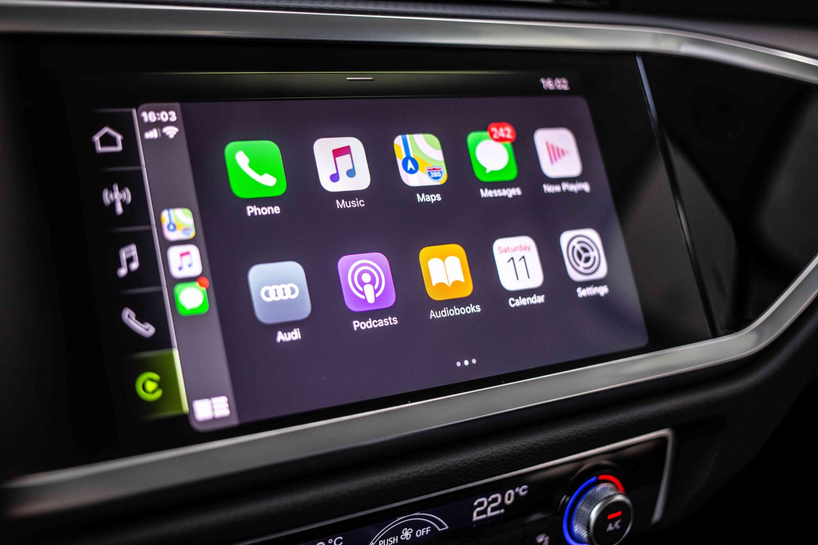 Kết nối Apple CarPlay/Android Auto trên Audi Q3