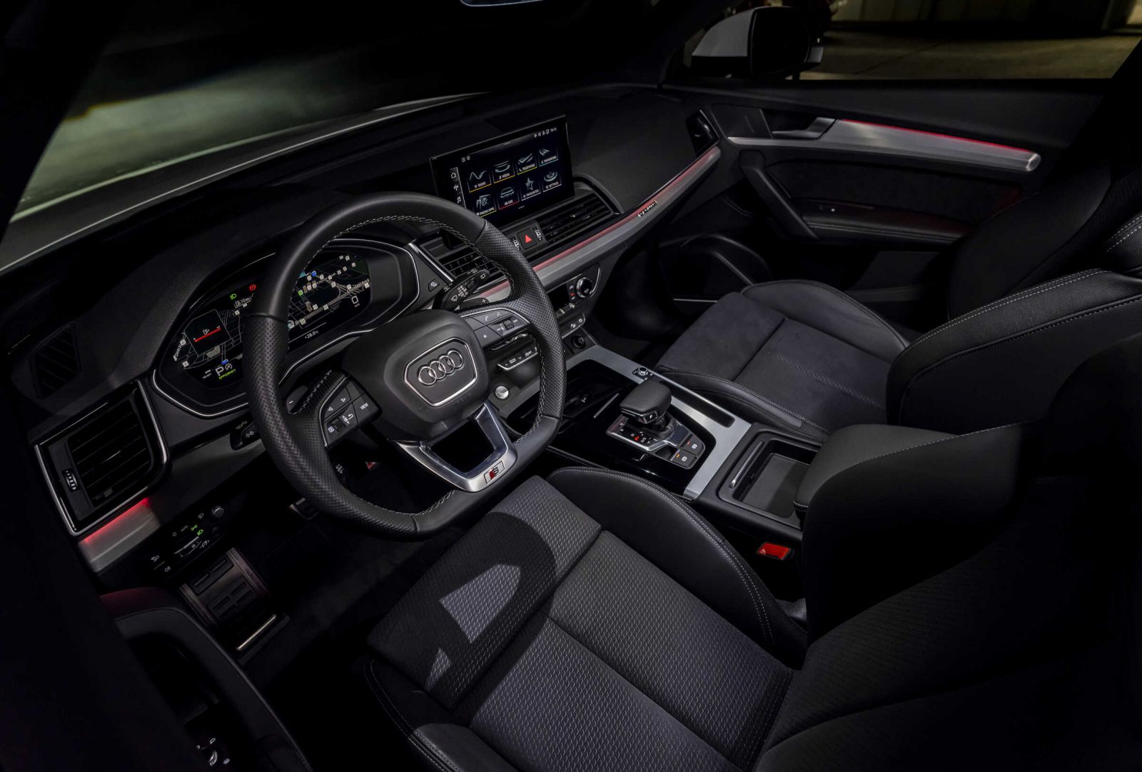 Không gian nội thất Audi Q5 2023