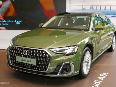 Xe Audi giảm giá hàng trăm triệu đồng